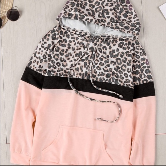 HOST PICK!! NEW Pink & Leopard Color Block Hoodie - Picture 4 of 8